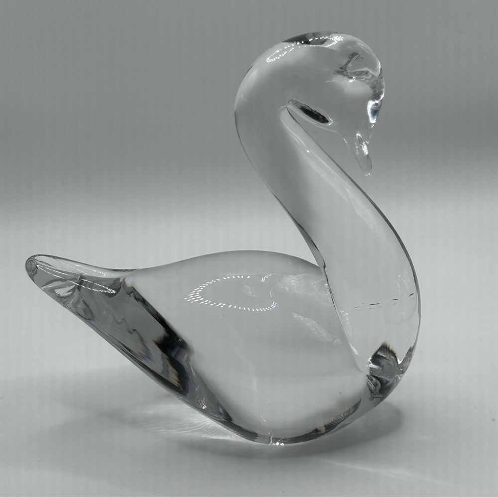 FM KONSTGLAS RONNEBY SWEDEN Vtg  Swan Paperweight Figure Art Glass 3.75” SIGNED